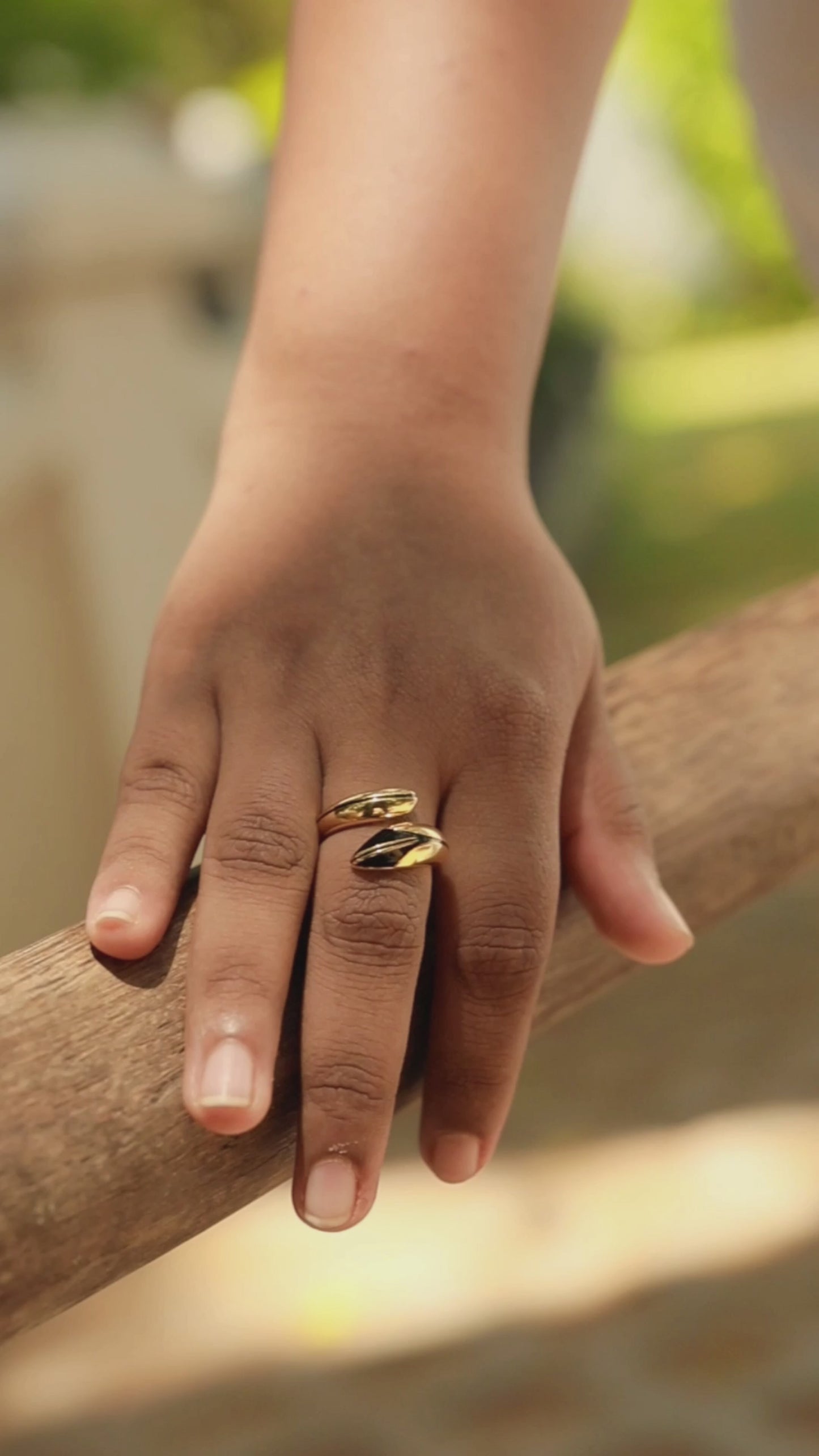 Murali Enamel Domed Wrap Ring